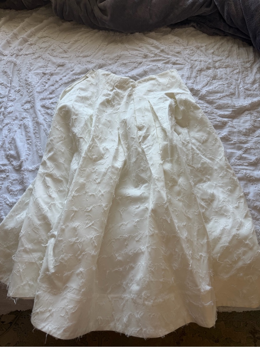 H&M Ivory Textured A-Line Skirt